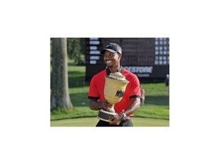 Woods sa titulom v Akrone naladil na PGA Championship