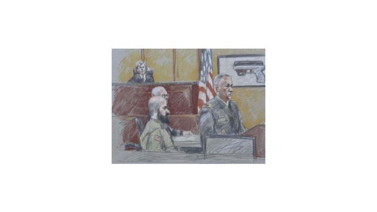 Armádny psychiater sa na súde priznal k smrtiacej streľbe z Fort Hood