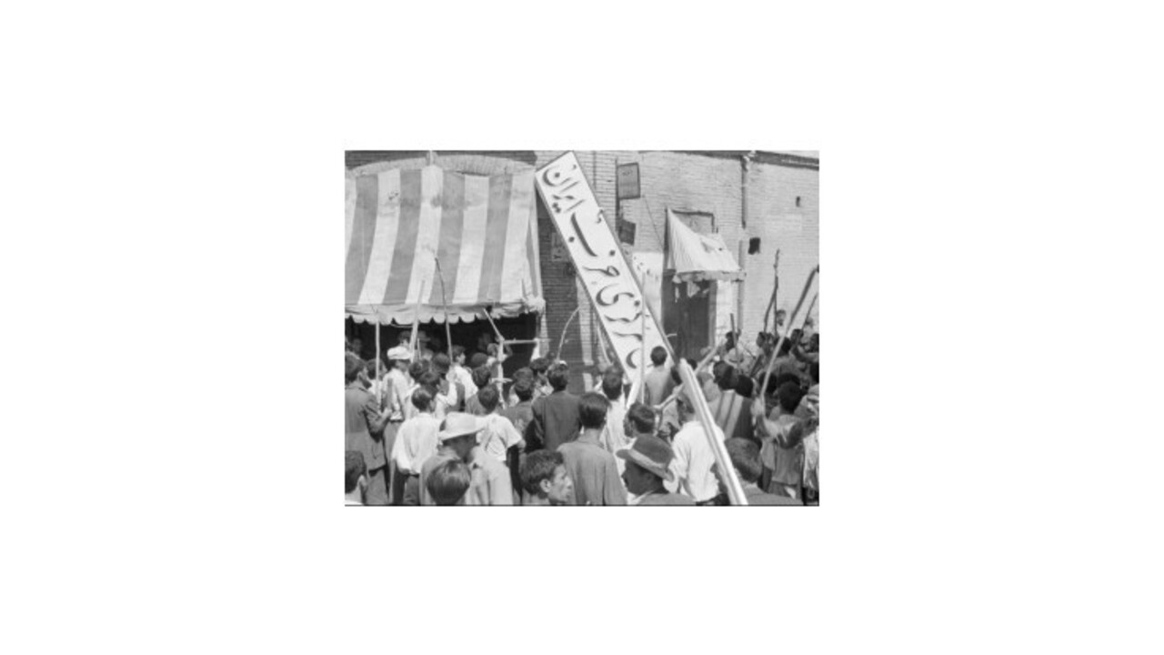 USA zverejnili historické dokumenty o zapojení CIA do prevratu v Iráne