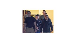 Manning dostal 35 rokov väzenia