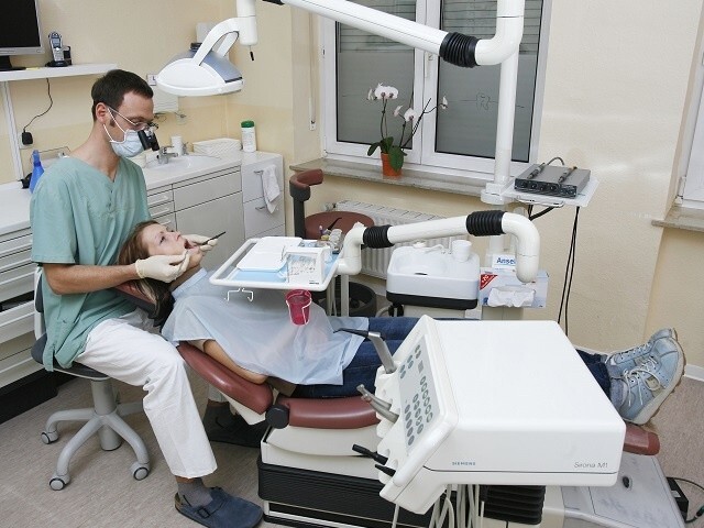 Preventívna prehliadka u zubára je bezplatná, aj keď ju pacient v minulom roku vynechal