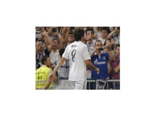 Kaká sa vracia do AC Miláno