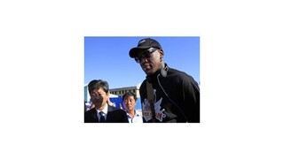 Basketbalista Rodman pricestoval do KĽDR navštíviť priateľa Kima