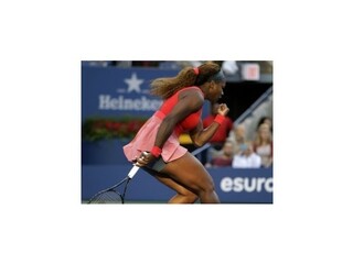 Serena sa stretne vo finále s Azarenkovou