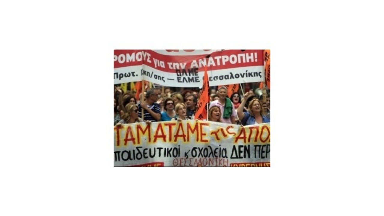 V Grécku pokračuje štrajk štátnych zamestnancov, pripoja sa aj lekári