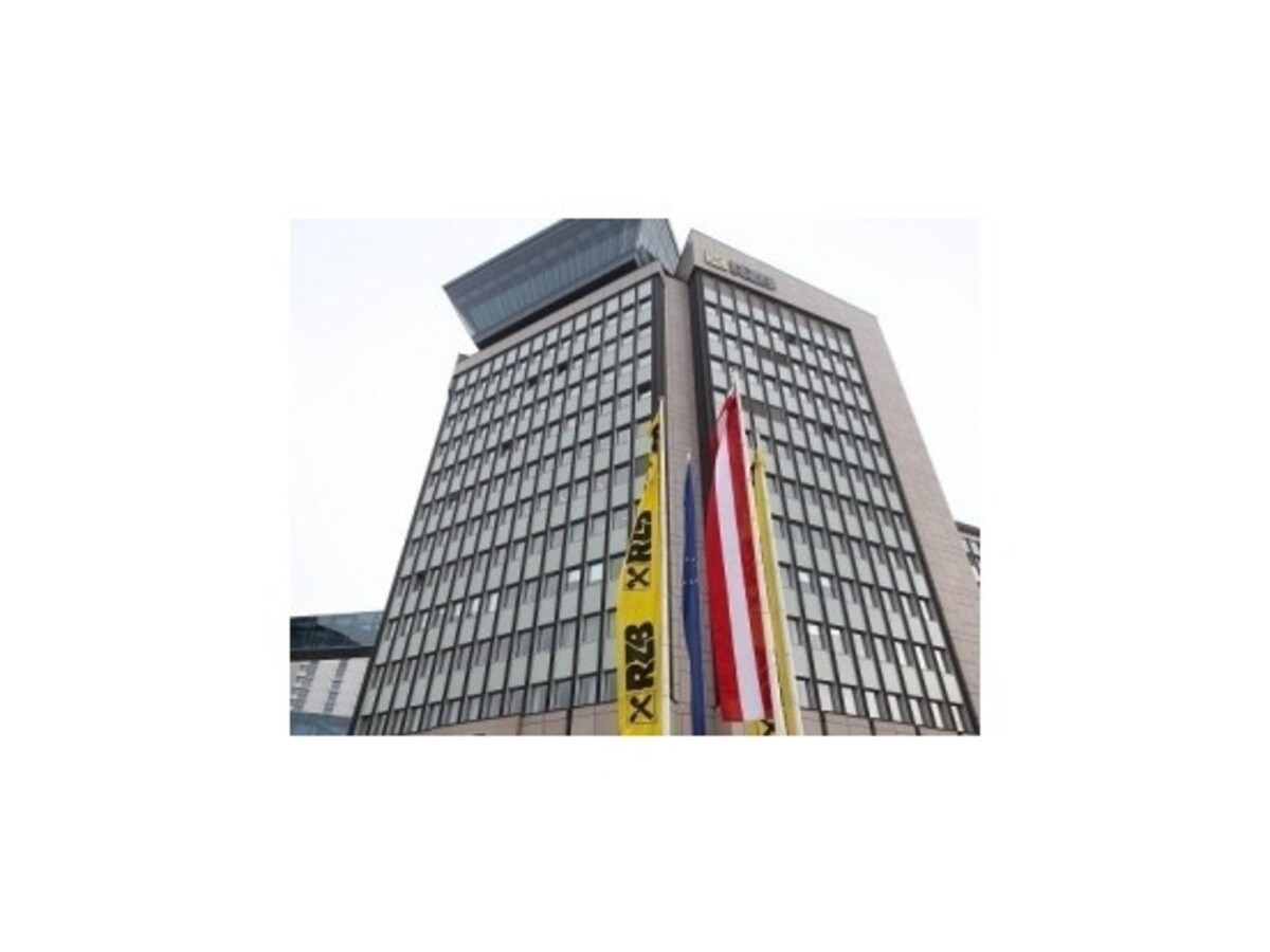Raiffeisen Bank International bude škrtať náklady a prepúšťať