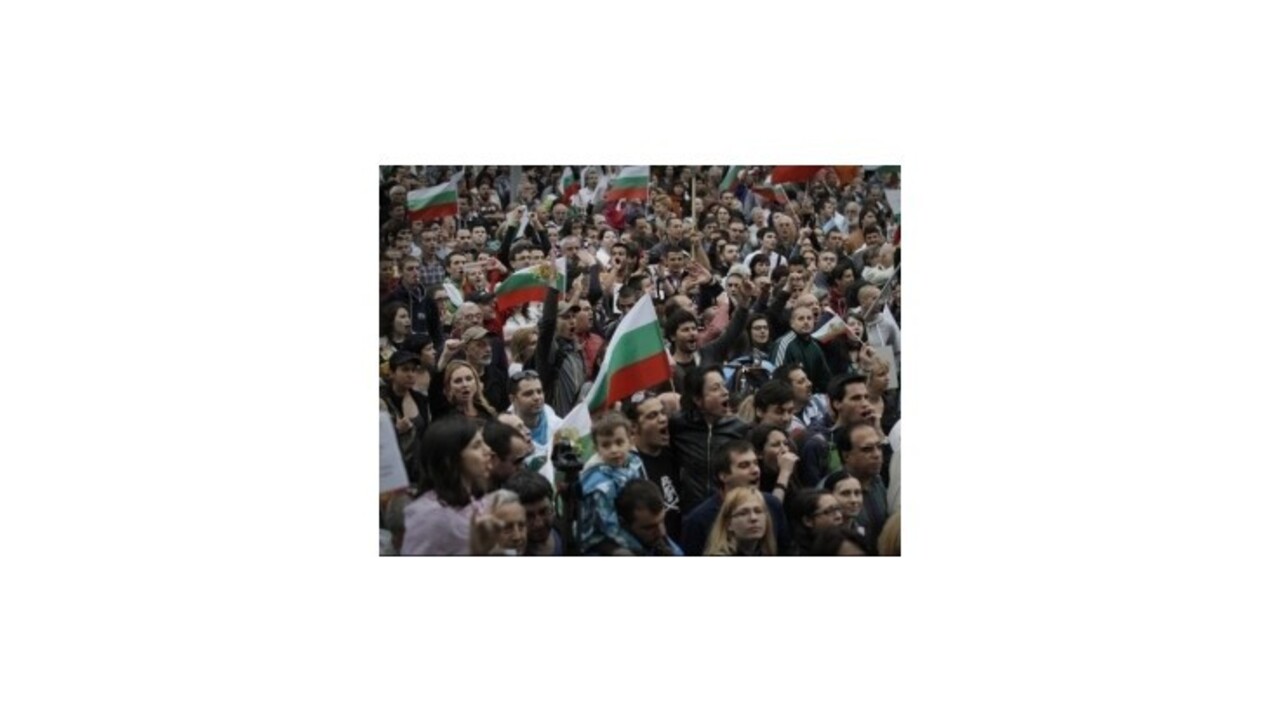 Bulharská vláda prežila hlasovanie o vyslovení nedôvery