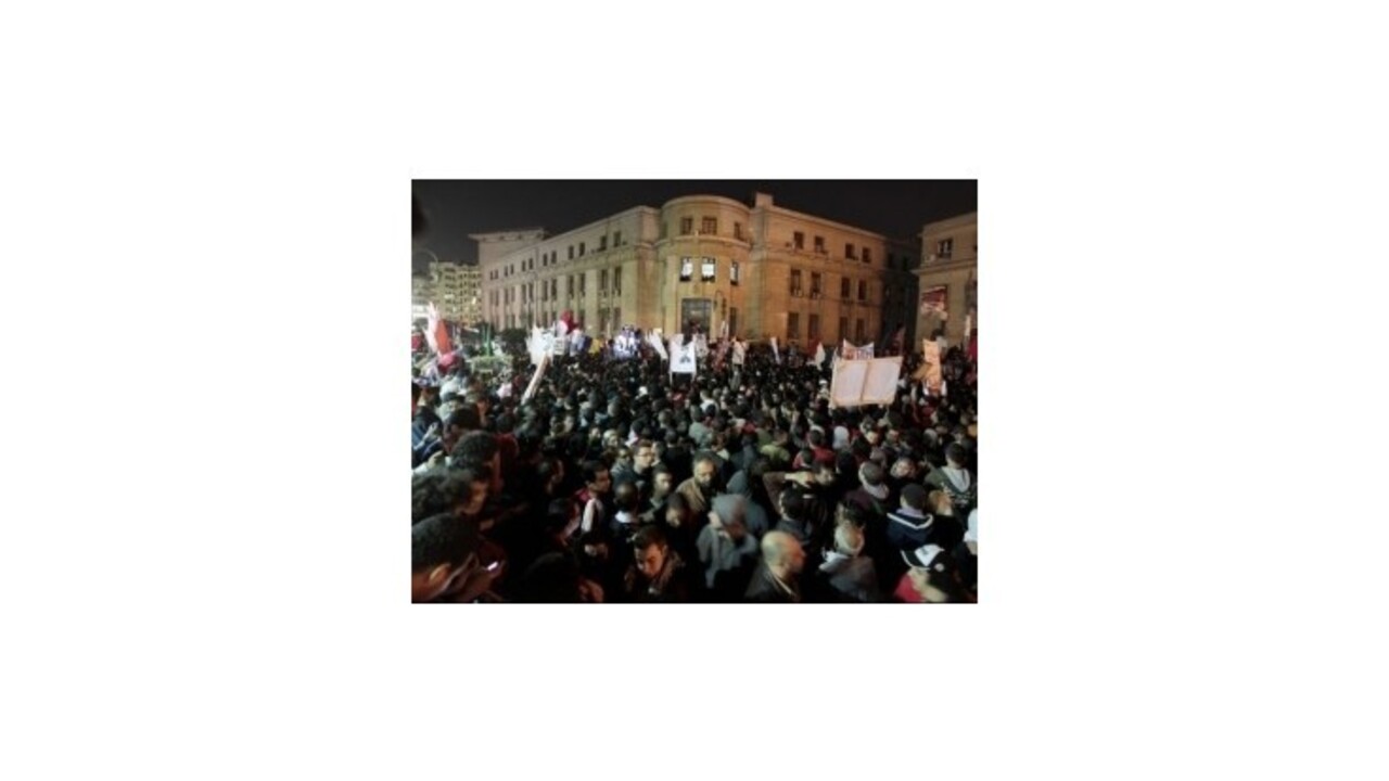 USA napriek špekuláciam nepozastaví pomoc Egyptu