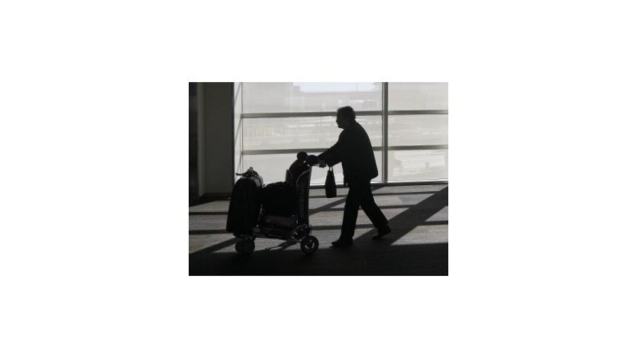 Prípad Sýrčana, ktorý uviazol na letisku, pripomína film Terminál