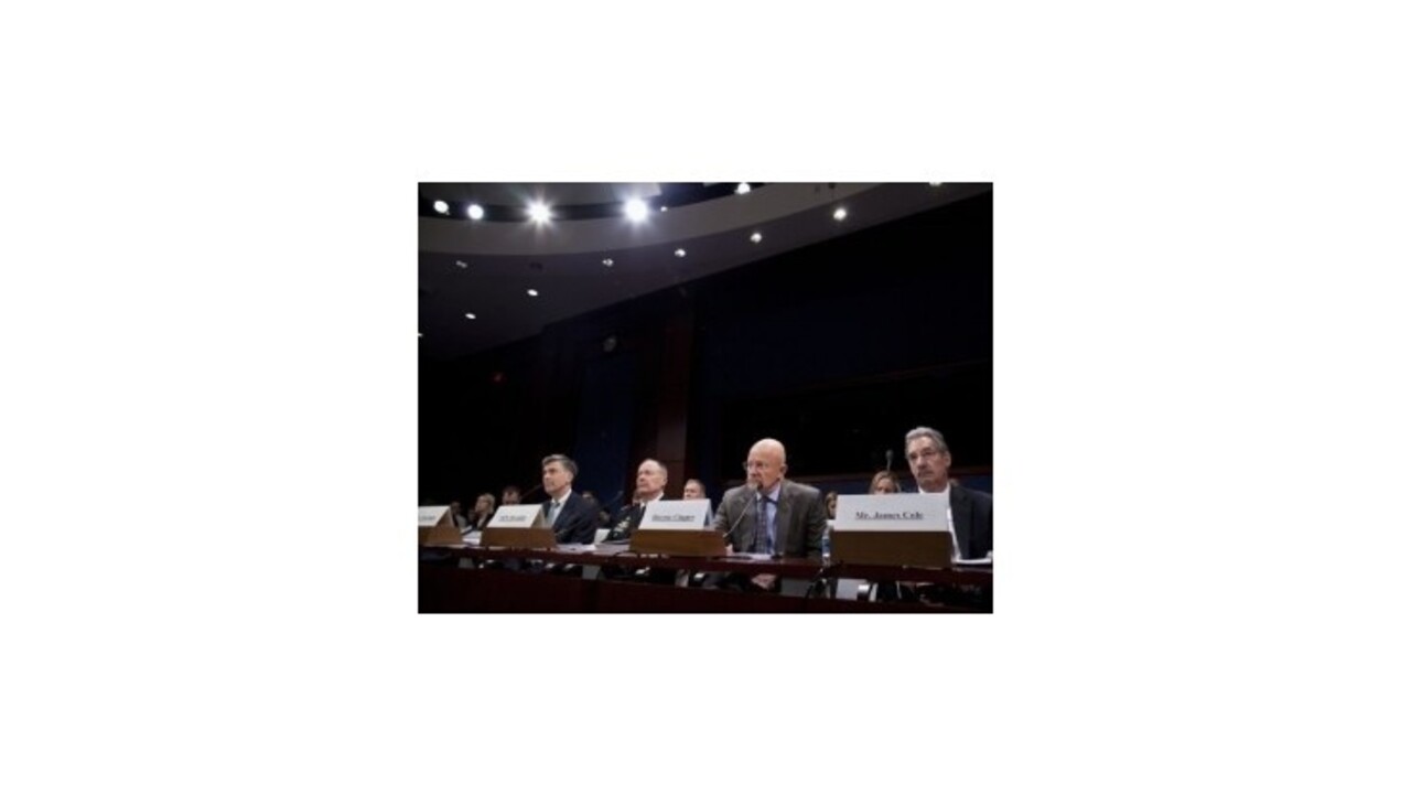 Šéfovia tajných služieb obhajovali špionážne aktivity pred kongresmanmi