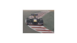 Pole position na Abú Dhabí pre Vettela