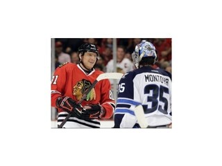 Hossove Chicago zdolalo Winnipeg, Colorado prestrieľalo Nashville