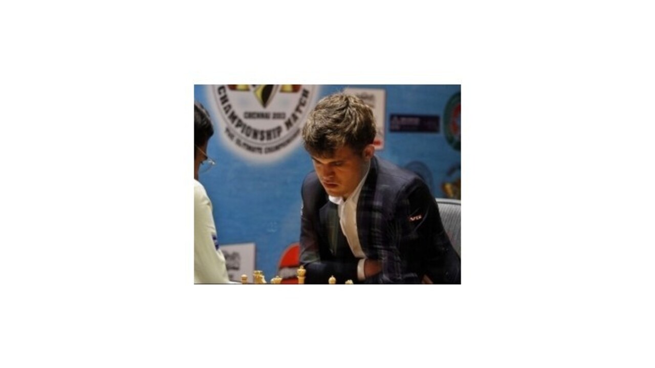 Nór Carlsen novým šachovým šampiónom, Anandovi nedal šancu