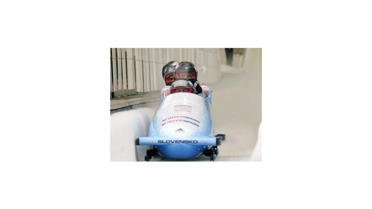 Slovenskí bobisti prvýkrát v sezóne v top 10