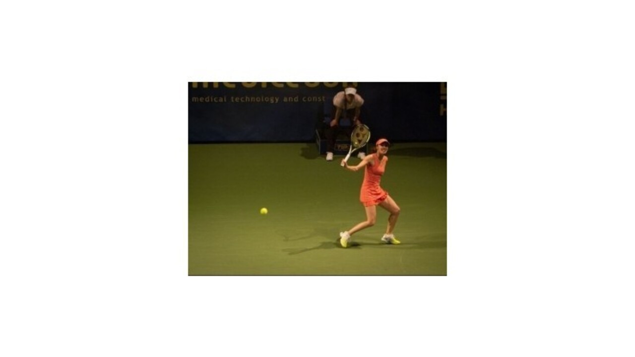 Hingisová zdolala v exhibícii Hantuchovú, francúzske derby pre Tsongu