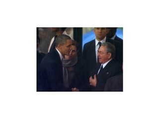 Podanie rúk Obamu a Castra nebolo naplánované