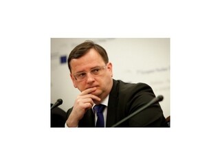 Nečas podpísal amnestiu výmenou za iný podpis Klausa
