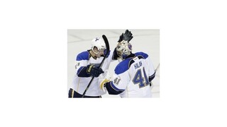 Halák opäť víťazne, Detroit povolal Jurča do prvého mužstva