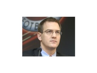 Křetínský a J&T si na EPH požičajú od Kellnera