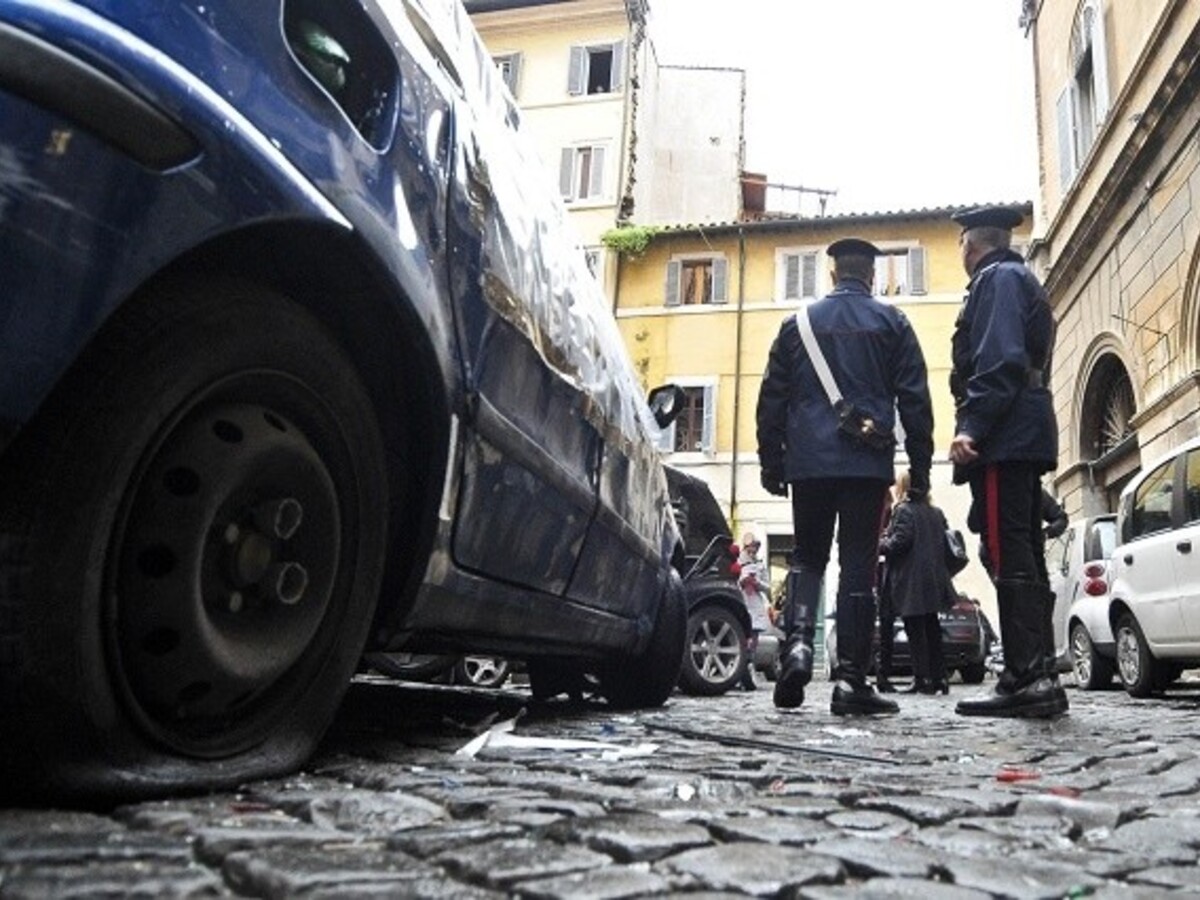 Taliansko Rím Vatikán karabinieri polícia (SITA)