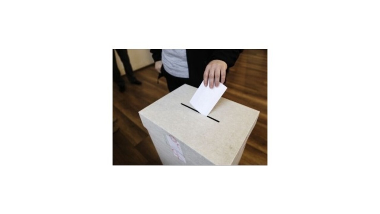 Viac ako 30 obcí si volilo starostov a poslancov