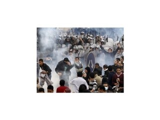 V Egypte si demonštrácie na výročie revolúcie vyžiadali 29 obetí