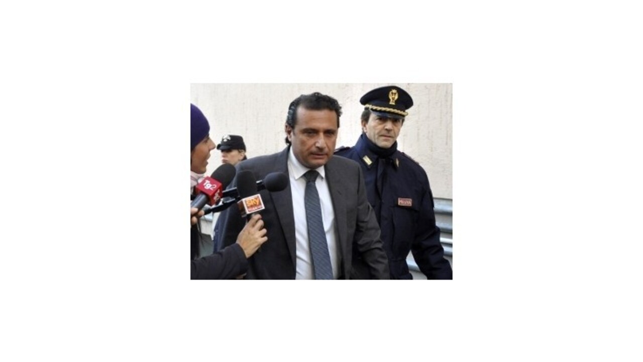 Schettino sa vôbec nechcel vrátiť na loď, vypovedal svedok