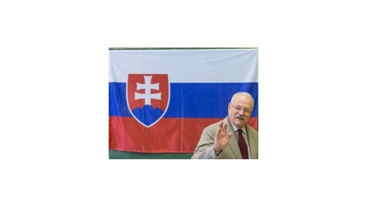 Mimovládky žiadajú prezidenta Gašparoviča, aby nešiel do Soči
