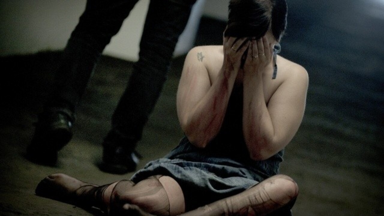 znásilnenie násilník násilie týranie žien slzy plač žena ilu (ČTK)