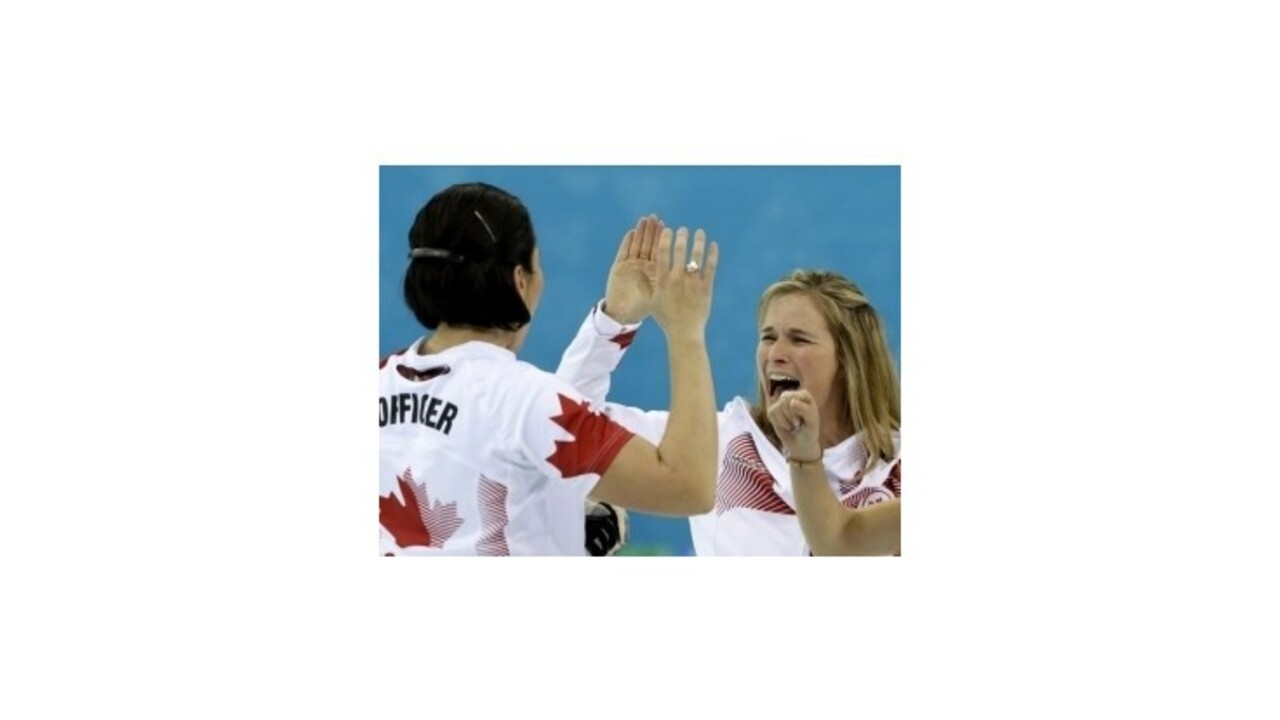 Zlato v curlingu získali Kanaďanky