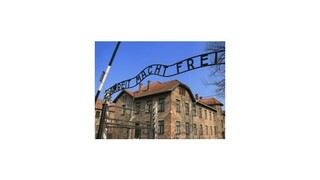 Zatkli troch strážcov z Osvienčimu