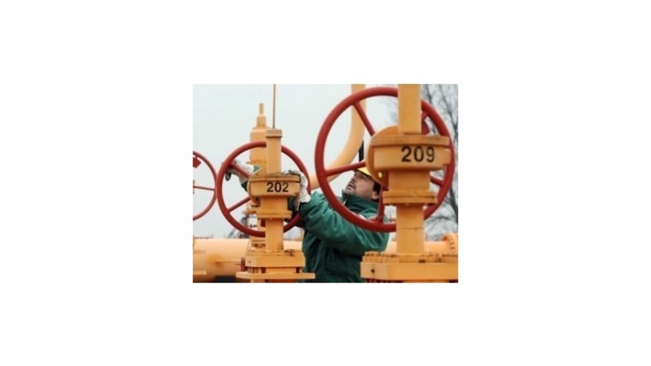 EÚ očakáva dohodu o dodávkach plynu na Ukrajinu cez Slovensko do konca apríla