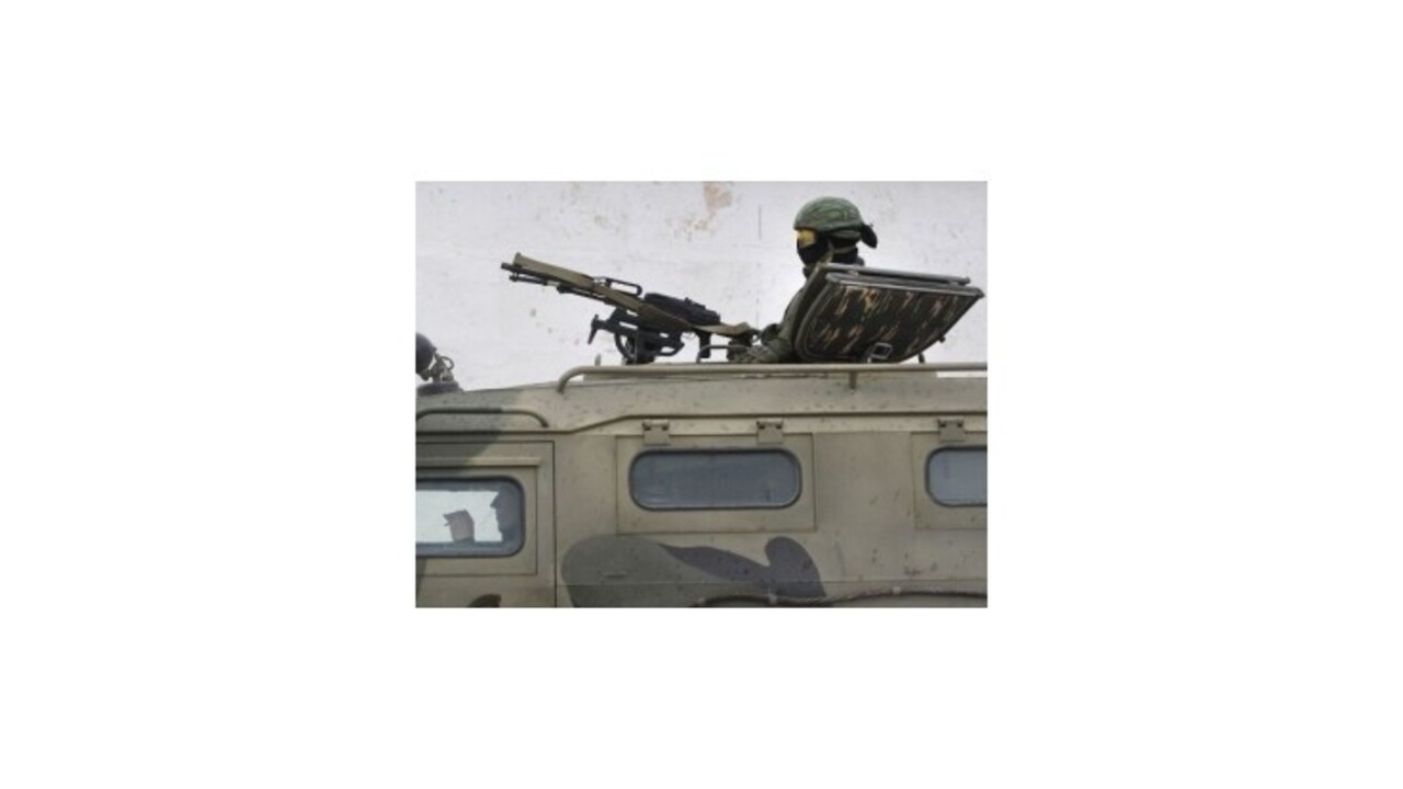 Ukrajina prišla o 50 lodí, ruské vlajky sú už na všetkých posádkach na Kryme