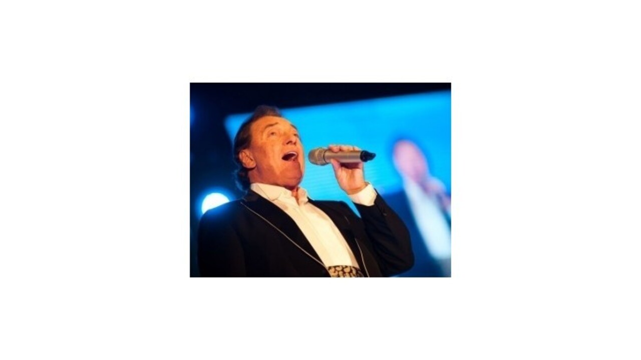 Karel Gott neuspel so žalobou na štát