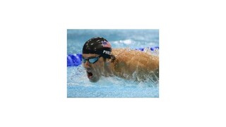 Phelps sa vrátil do súťažného bazéna