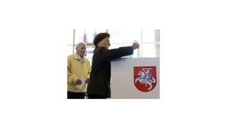 V Litve sa konajú voľby hlavy štátu, favoritkou je súčasná prezidentka