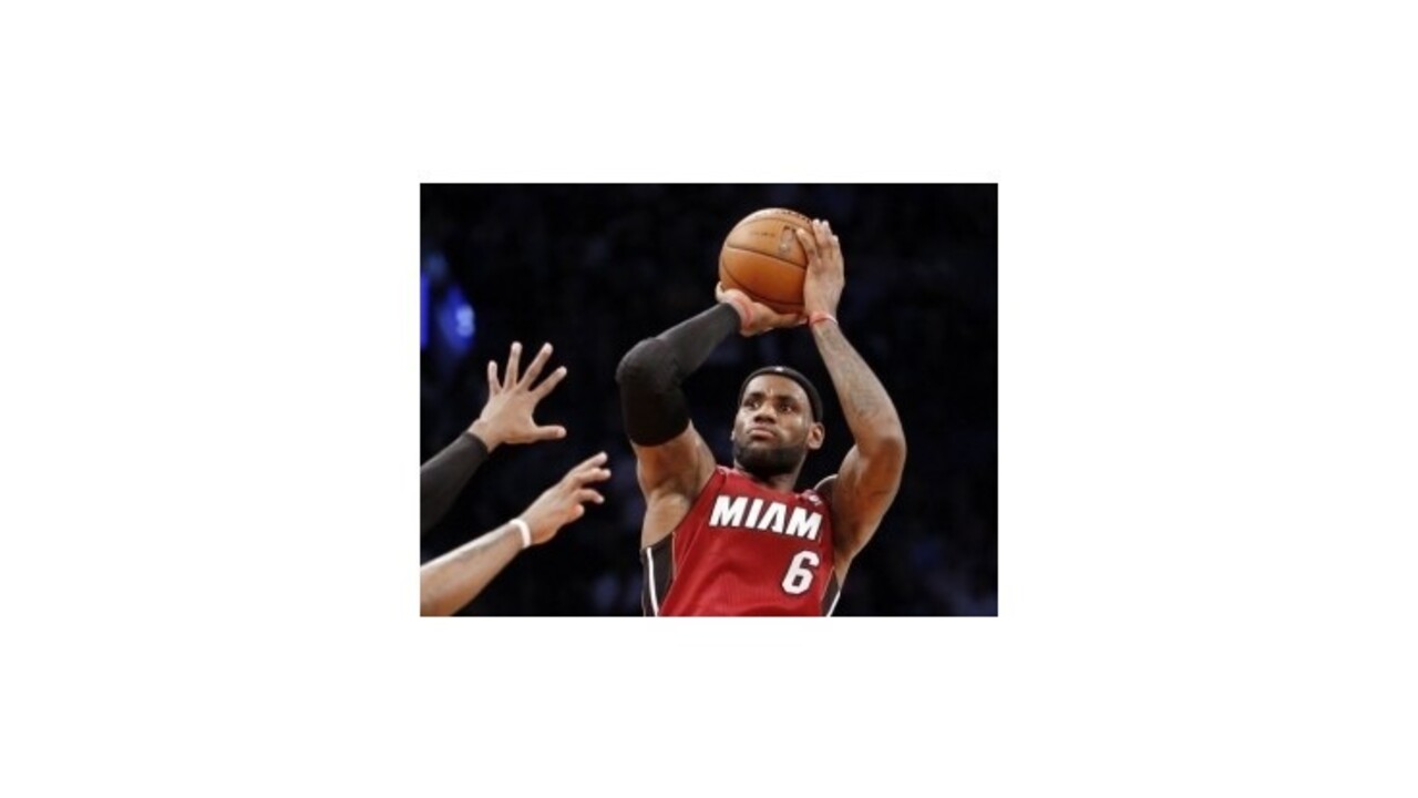 LeBron James zničil 49 bodmi Brooklyn