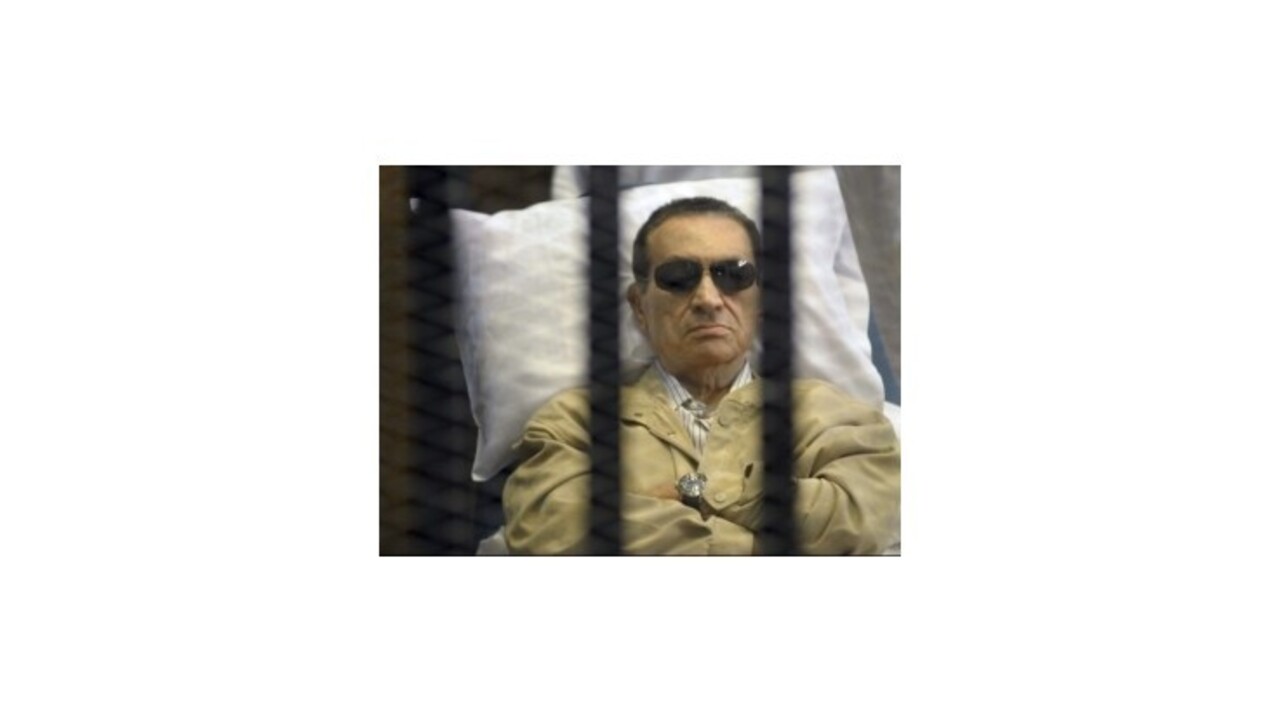 Mubarak dostal tri roky väzenia za spreneveru