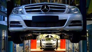 Mercedes sa stiahne z ruského trhu. Podiely v dcérskych spoločnostiach predá miestnemu investorovi