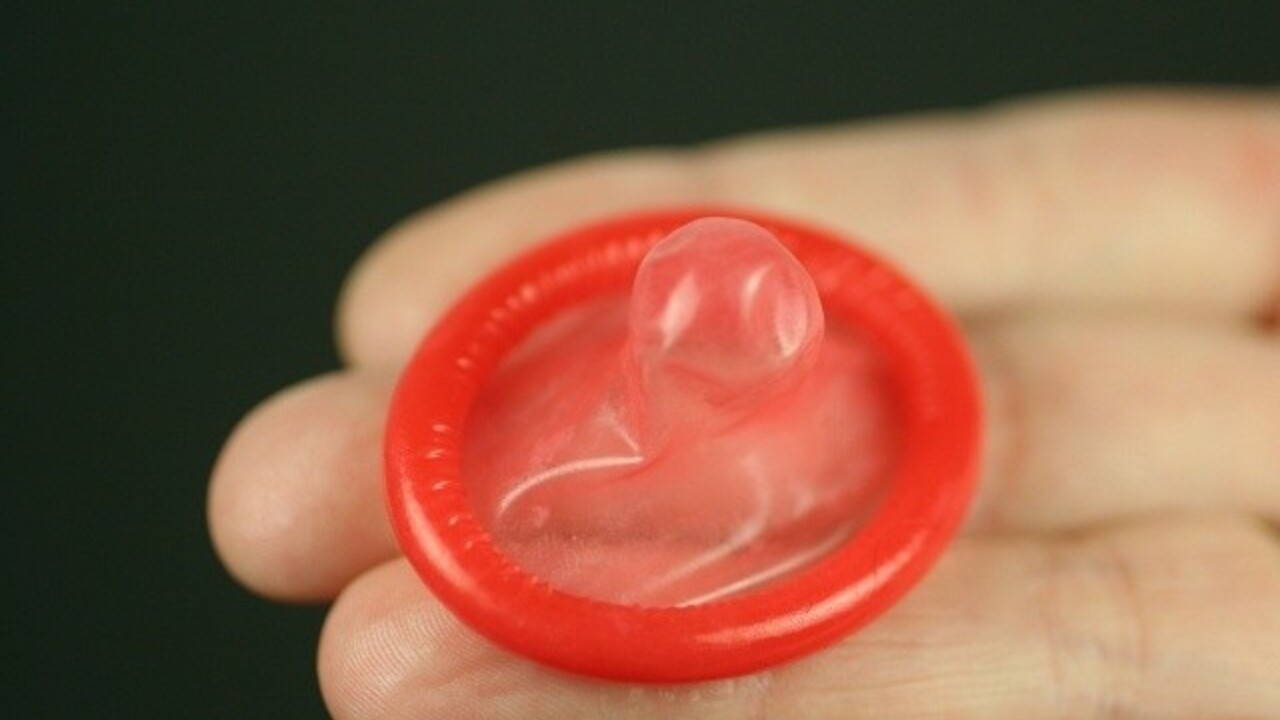 kondom kondomy prezervativ prezervativy ochrana sex ilu (ČTK)