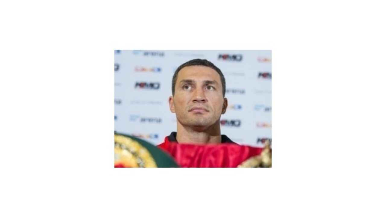 Kličko bude obhajovať titul proti Bulharovi Pulevovi