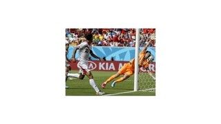 Kostarika senzačne zdolala Taliansko a Angličanom zhasla šanca na postup