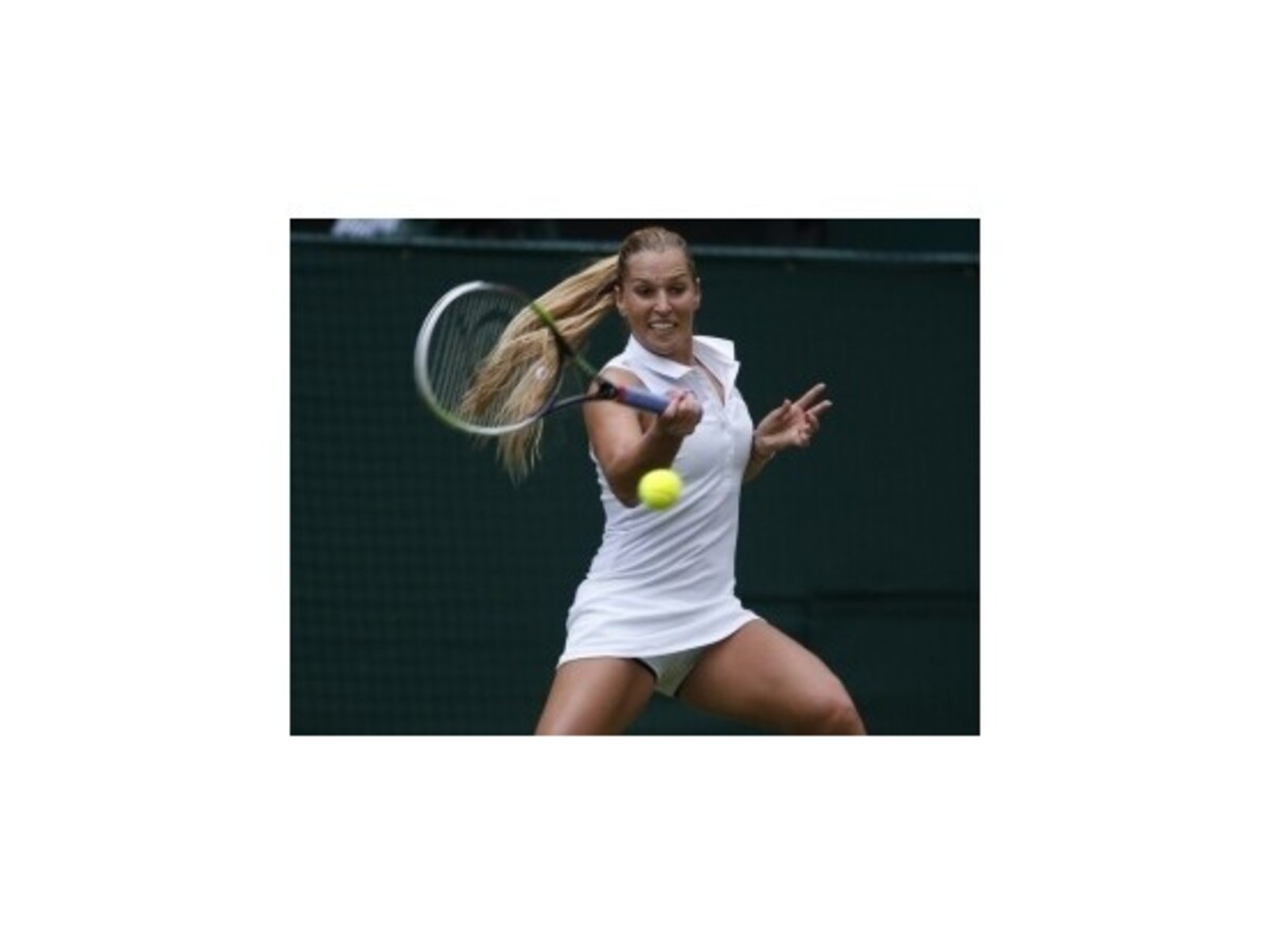 Cibulková suverénne postúpila vo Wimbledone do druhého kola