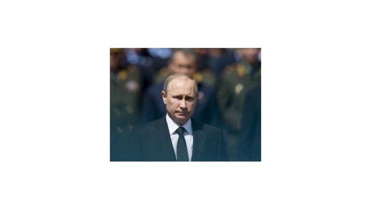 Putin chce, aby mu zrušili právo použiť silu na Ukrajine