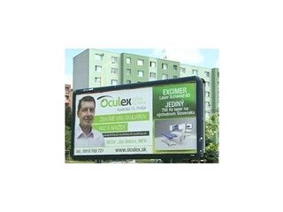 Župný poslanec robil reklamu na očný laser, porušenie zákona odmieta