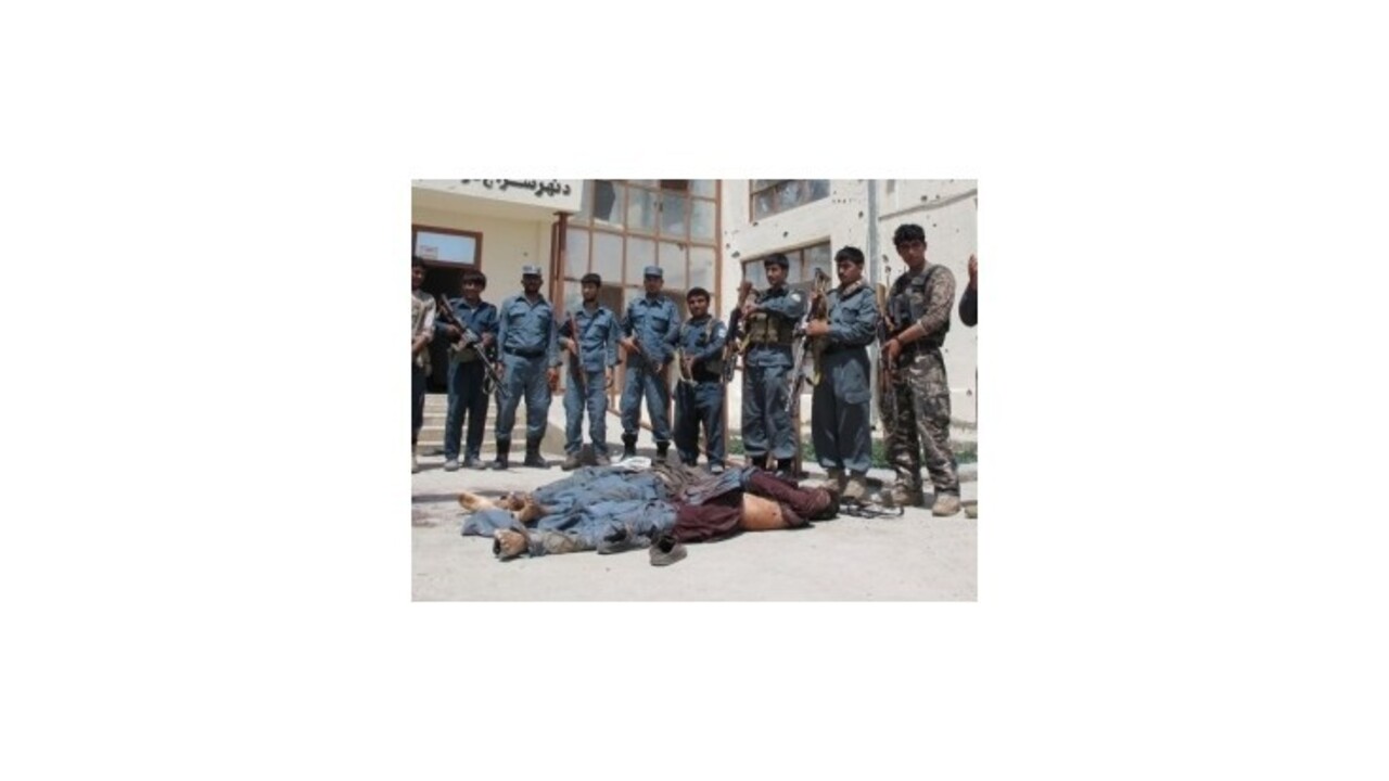 Boje v afganskej provincii Helmand si vyžiadali 160 obetí