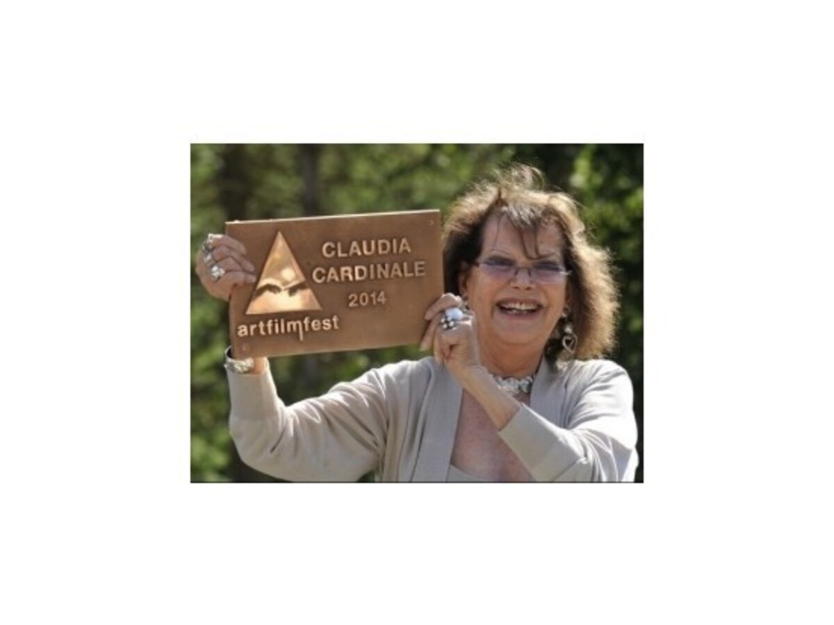 Claudia Cardinale si na Art Film Feste prebrala Hercovu misiu