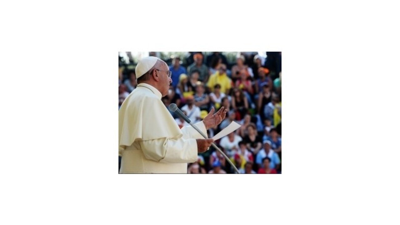 Pápež František sa stretol s obeťami pedofilných kňazov