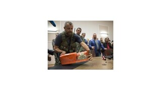 Ukrajinskí povstalci odovzdali čierne skrinky z lietadla malajzijským expertom