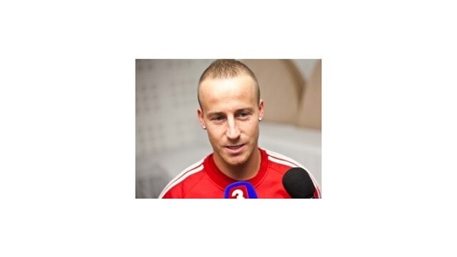 Trávniky na tréningových plochách ako koberce, nadchýna sa Stoch v Al-Ain